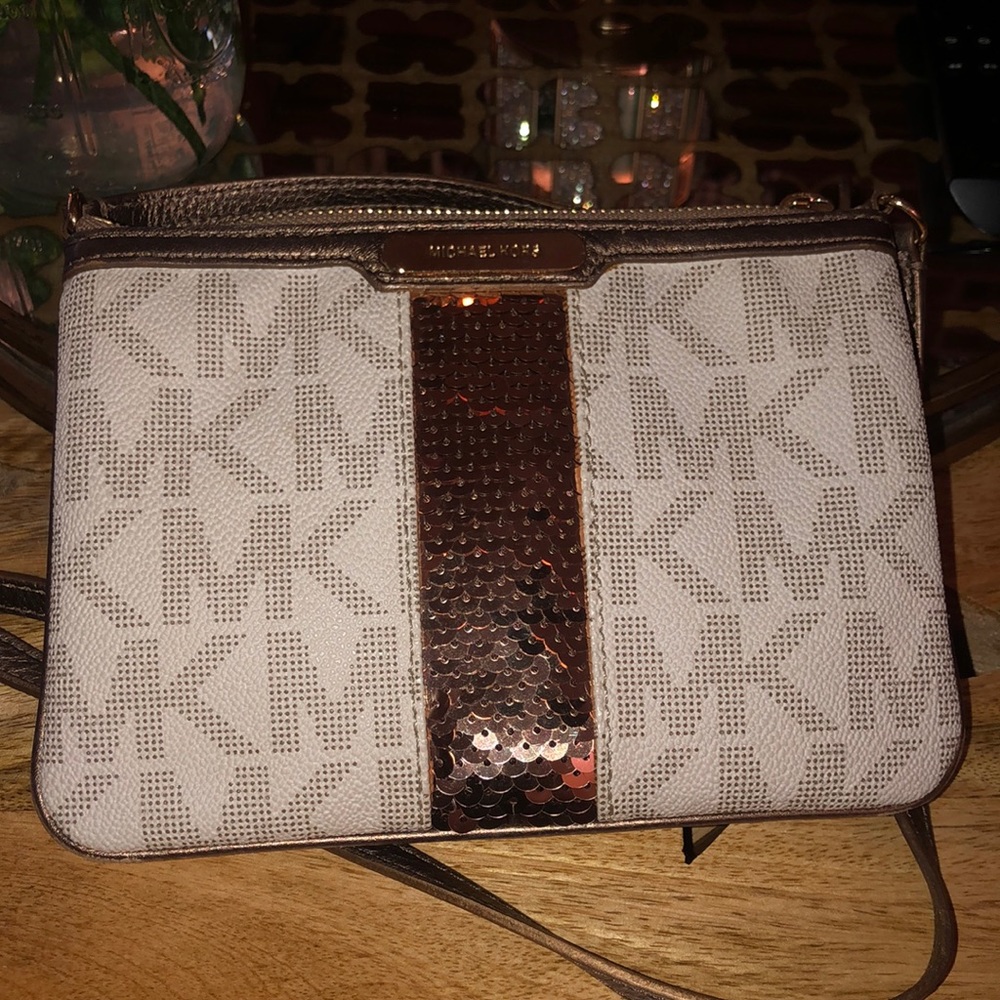 Michael Kors crossbody bag